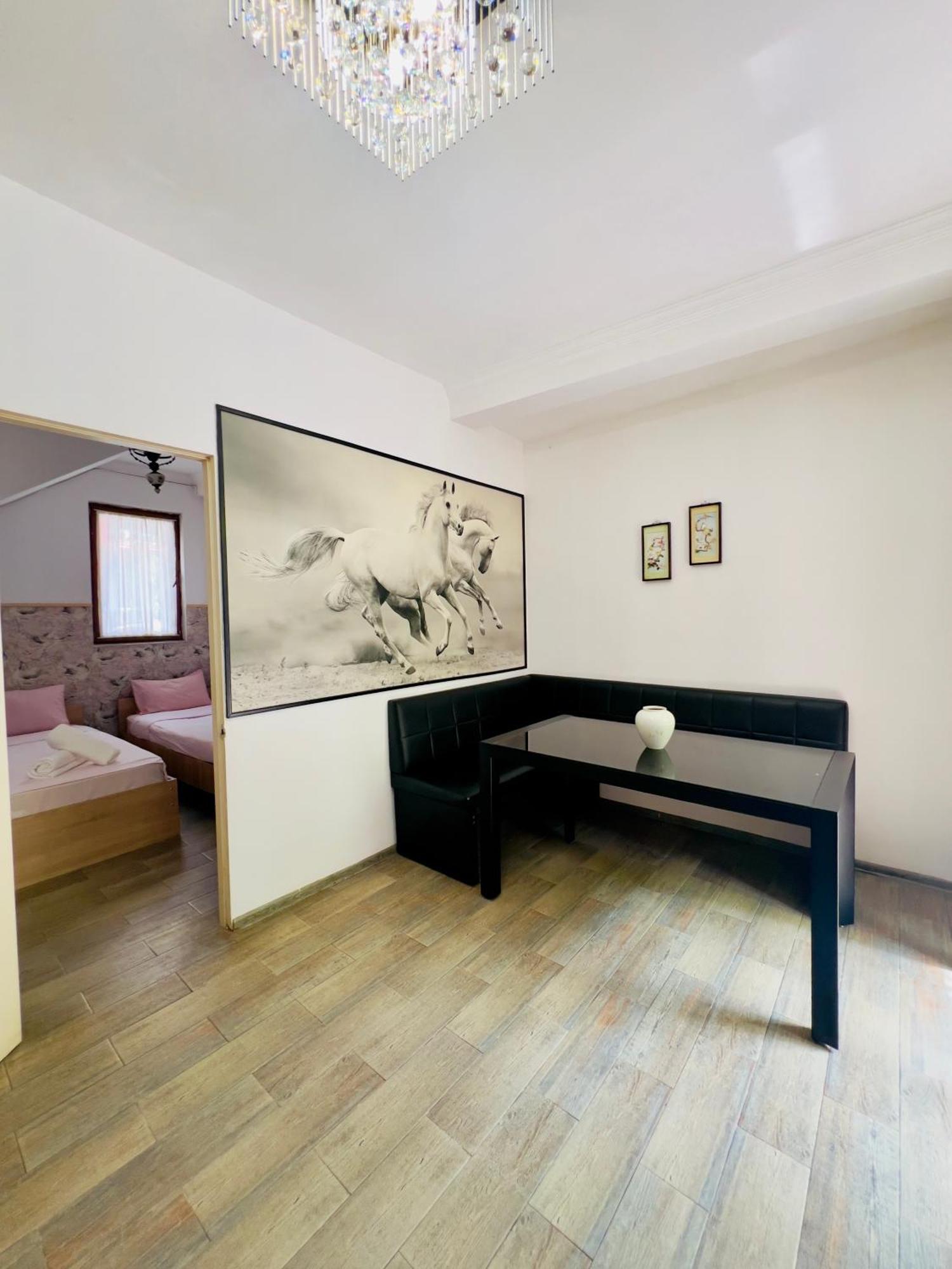Apartment Maisi Batumi Exteriér fotografie